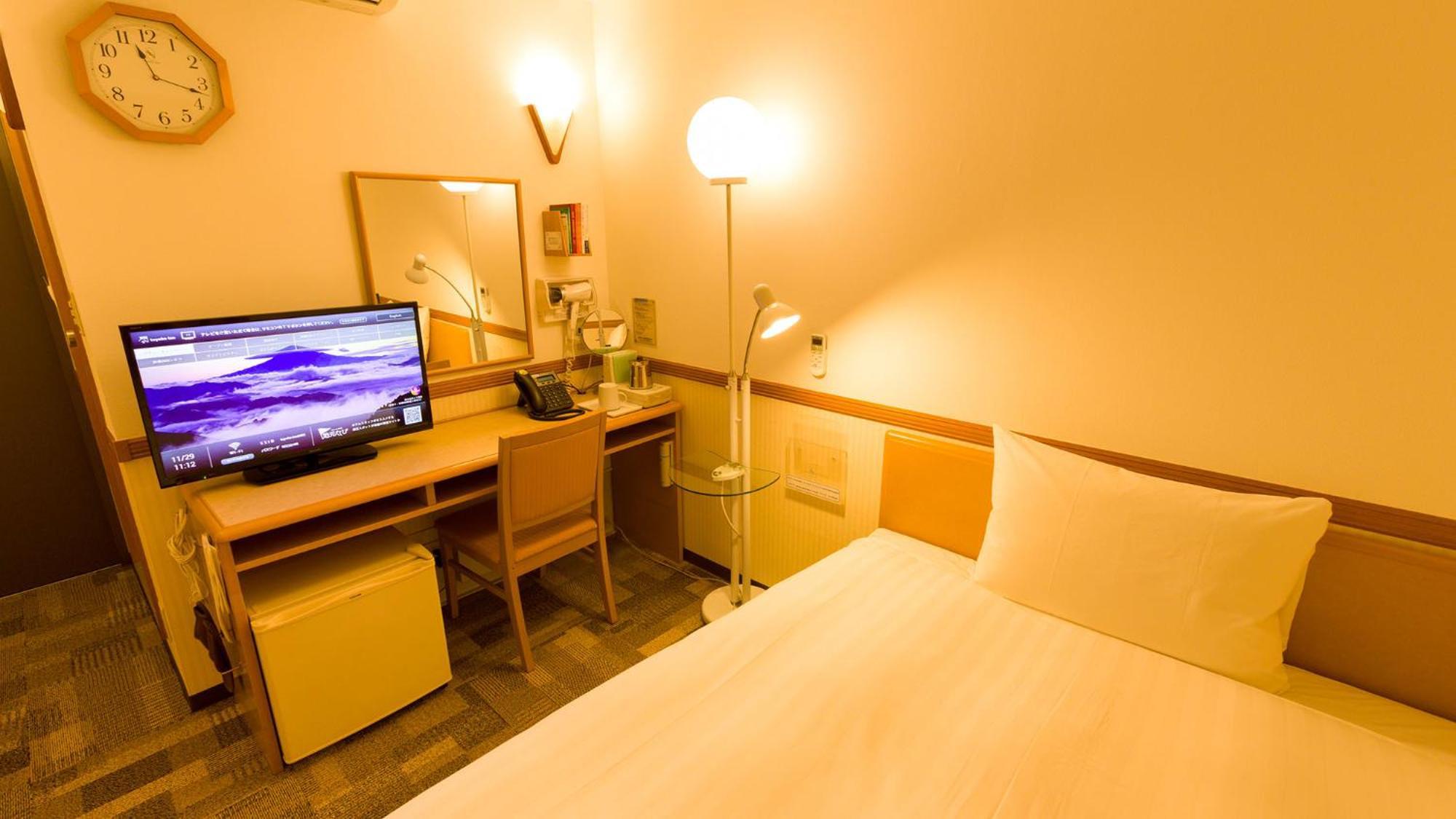 Toyoko Inn Kobe Sannomiya-Eki Higashi Quarto foto
